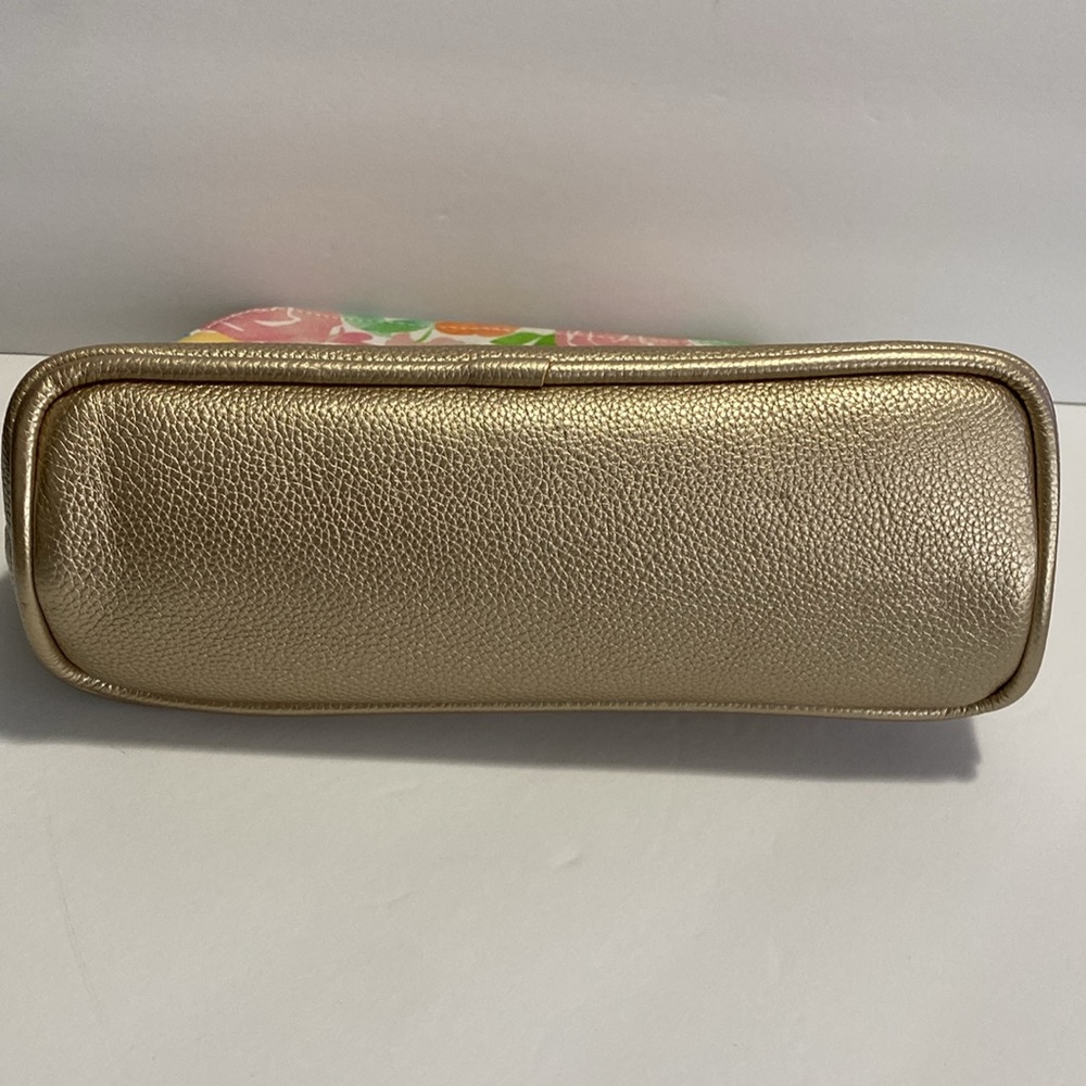 Cosmetics case - Picture 7 of 13